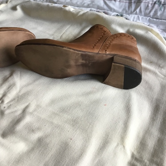 Nearly New Leather Booties - Picture 4 of 9